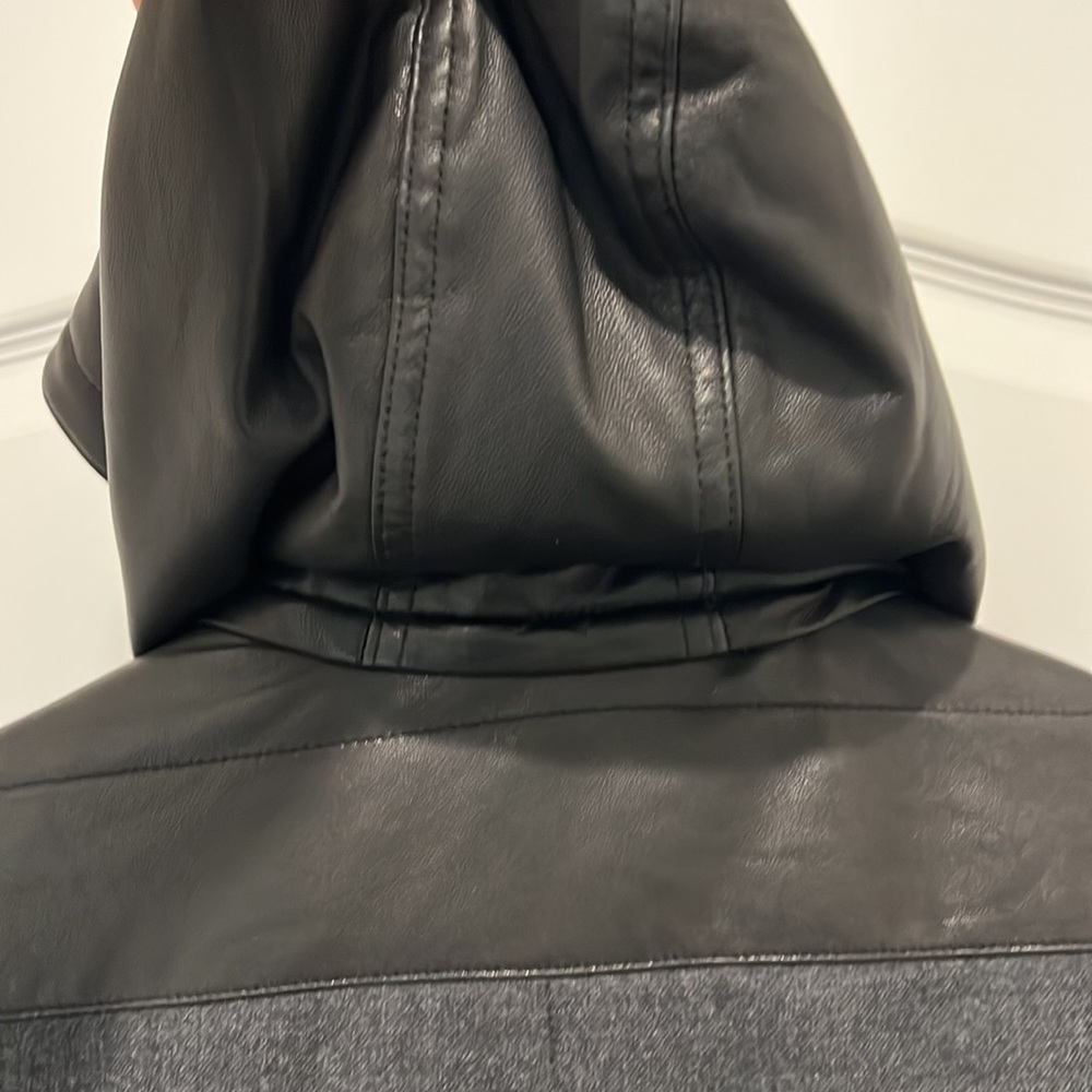 Vince Jacket - Picture 7 of 8
